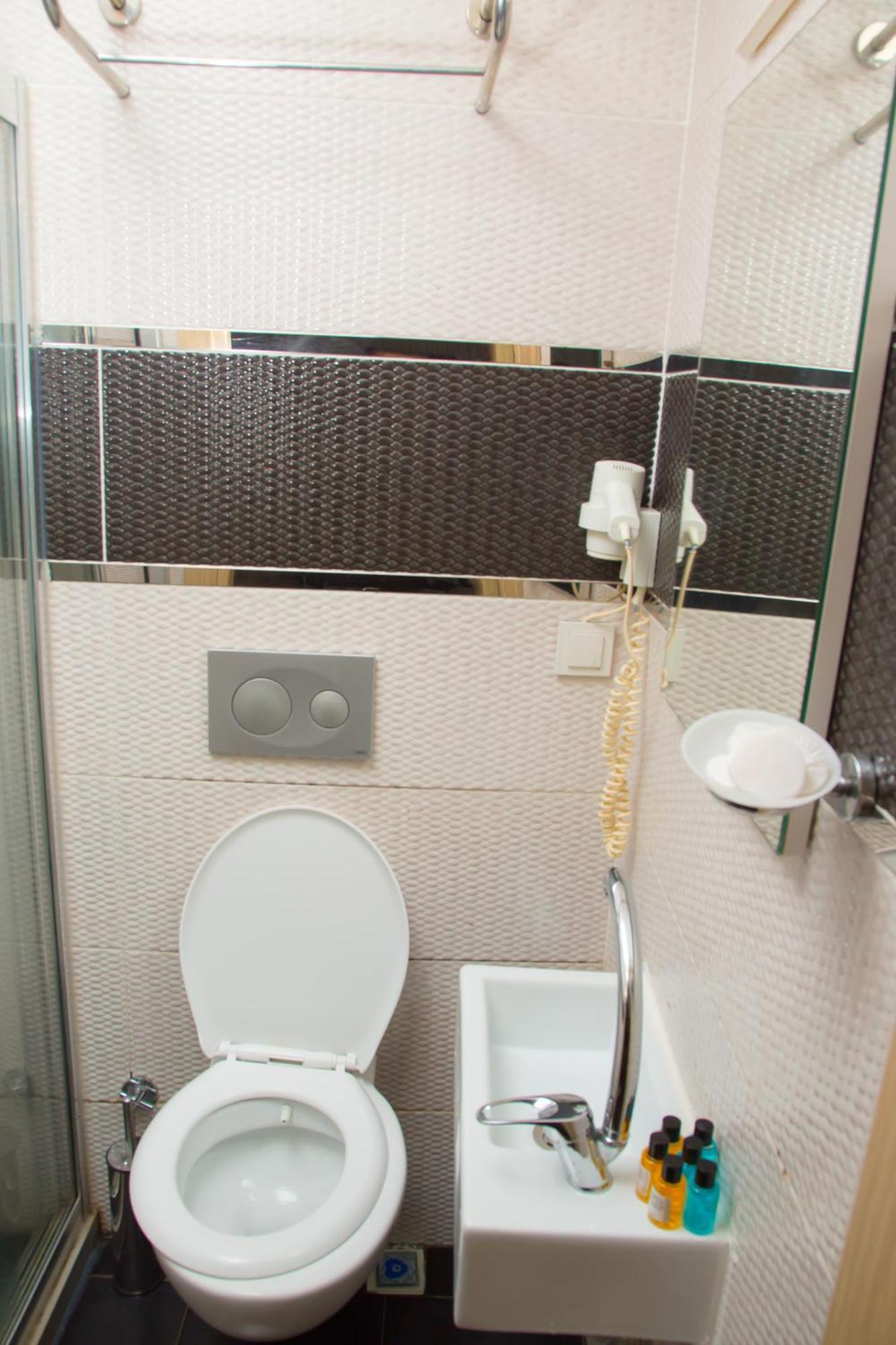 Honey Hotel Istanbulská provincie Exteriér fotografie